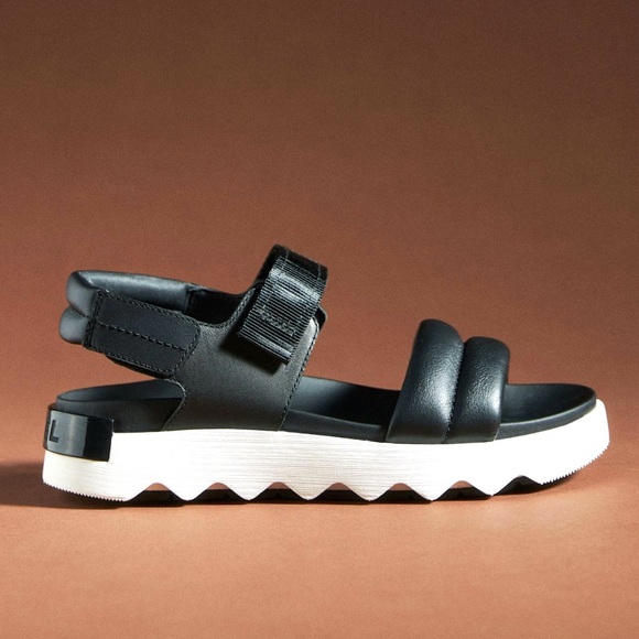 NWT Sorel VIIBE - Platform Sandals Hook And Loop Black & White Women 9.5 - Picture 1 of 12